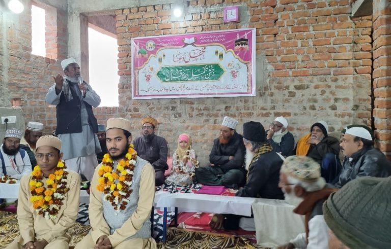 Kapali : Daarain Academy में मात्र 10 और 12 महीने में दो बच्चे बने हाफिज ए कुरान,मफील ए दुआ का हुआ आयोजन 