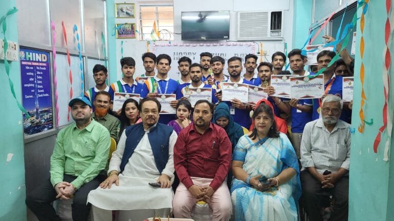Jamshedpur: 15th Annual Day Celebrated At Hind ITI Mango