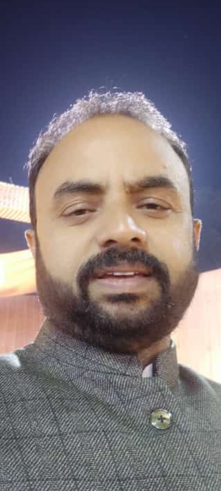 Residents Of Mango Jamshedpur Facing Trouble Due To Uneven Electric Supply And Drinking Water