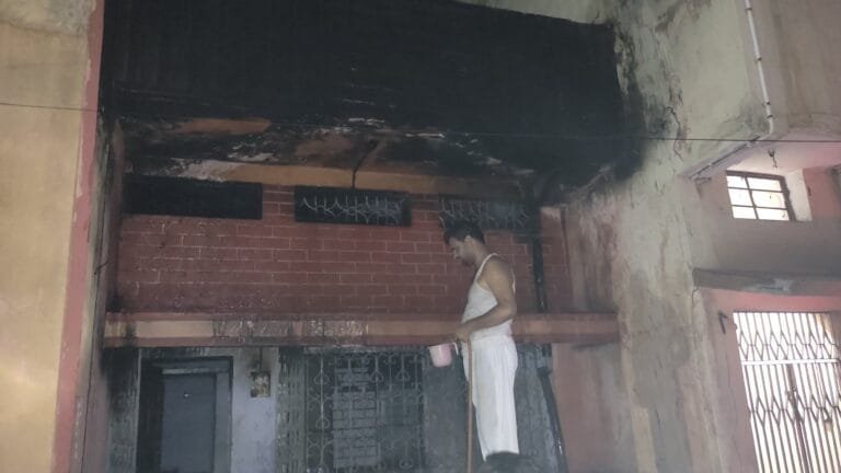 Fire In Buiscuit Godown In Jawaharnagar Mango Jamshedpur
