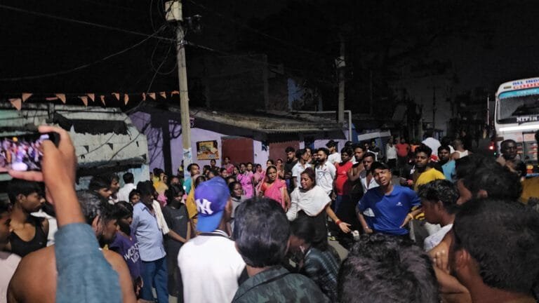 Bhuyiandih Road Accident, One Died, 2 Seriously Injured