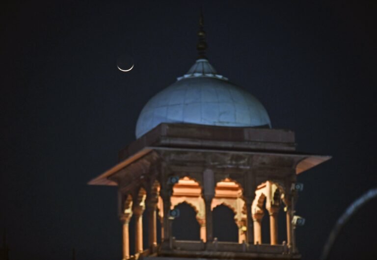 Crescent Moon Sighted In India, Eid Ul Azha On 17th June