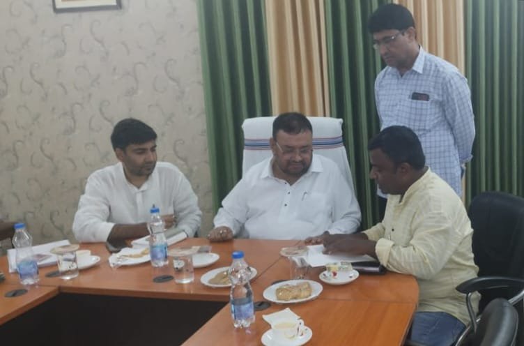 Its A Matter Of Concern That Even After 75 Years Of Independence Government High School Is Yet To Open In Densily Populated Mango Area