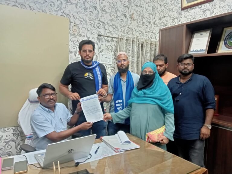 आजाद समाज पार्टी ने मानगो में हो रही पानी की समस्या पर उठाई आवाज, नगर निगम में सौंपा ज्ञापन