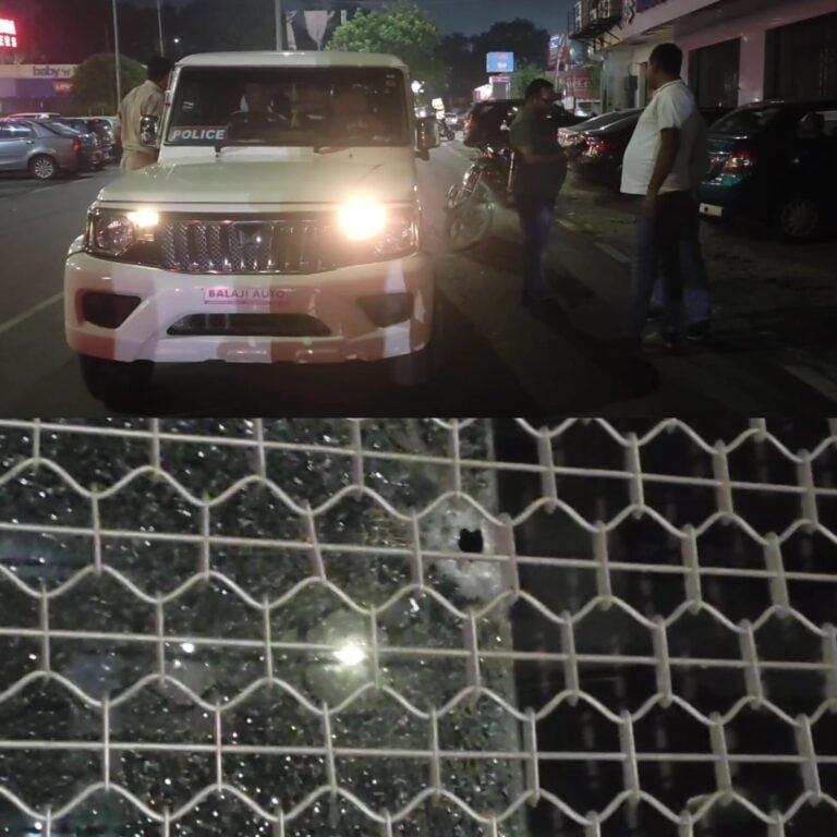 जमशेदपुर के बिष्टुपुर में फायरिंग, कोई हताहत नहीं।