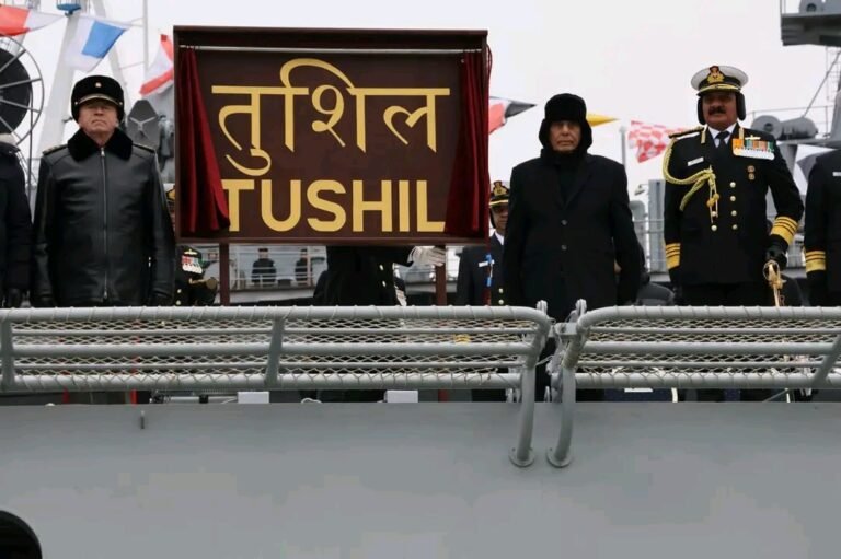 INS Tushil: भारतीय नौसेना में शामिल हुआ अत्याधुनिक स्टील्थ युद्धपोत