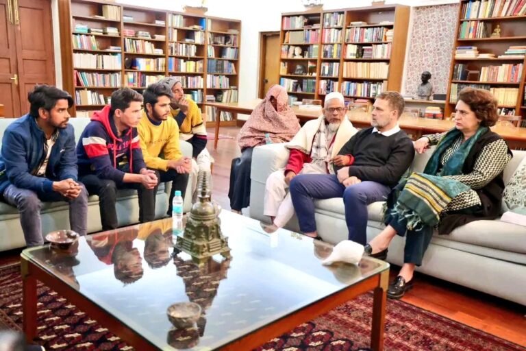 राहुल और प्रियंका गांधी ने संभल हिंसा के पीड़ितों के परिजनों से की मुलाकात