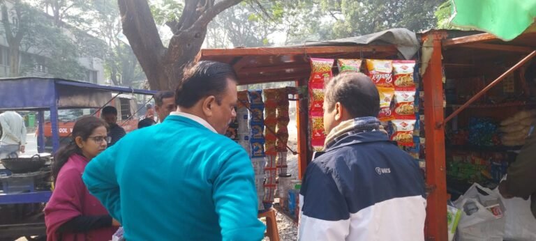 Jamshedpur News : शहर में तंबाकू उत्पादों की बिक्री पर सख्त कार्रवाई, 100 गज के दायरे में रोका गया व्यापार