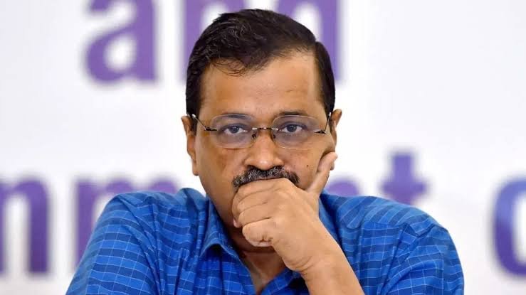 दिल्ली के स्कूलों को बम की दूसरी धमकी: अरविंद केजरीवाल ने जताई गहरी चिंता