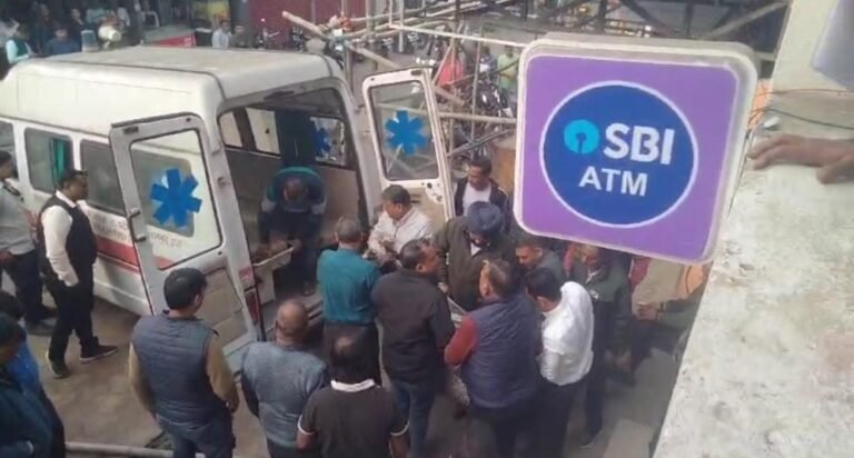 गोलमुरी थाना क्षेत्र में महिला  ने की आत्महत्या, परिवार में मचा कोहराम