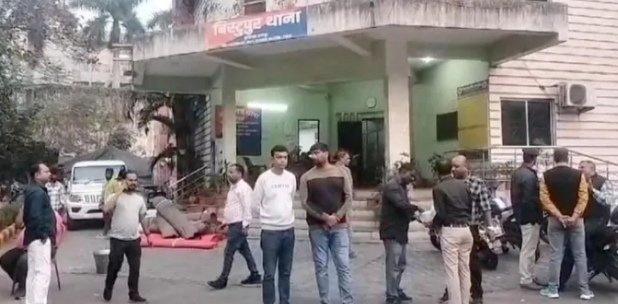 जमशेदपुर के बिल्डर सुरजीत दत्ता को पुलिस ने किया डिटेन