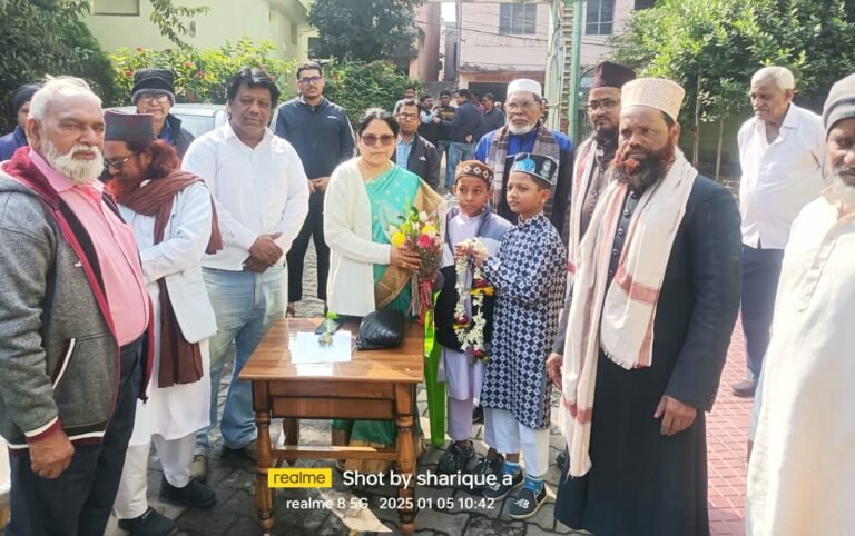 विधायक से मिलने पहुंचे कपालीवासी, क्षेत्रवासियों ने समस्याओं को लेकर दिया ज्ञापन,नई पानी टंकी से अविलंब पानी की आपूर्ति की हुई मांग