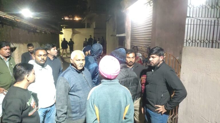 Jamshedpur Breaking News : मानगो में पूर्व कांग्रेसी नेता के छोटे भाई की गोली मारकर हत्या