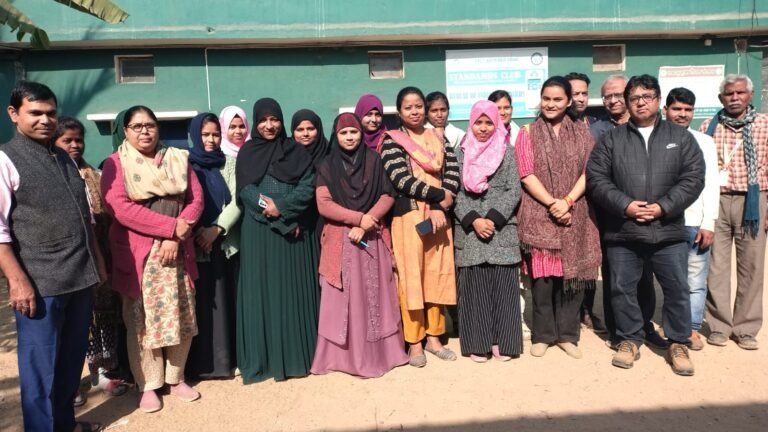 Jamshedpur News : मानगो में दस दिवसीय तफज्जुल करीम खेल महोत्सव की भव्य शुरुआत