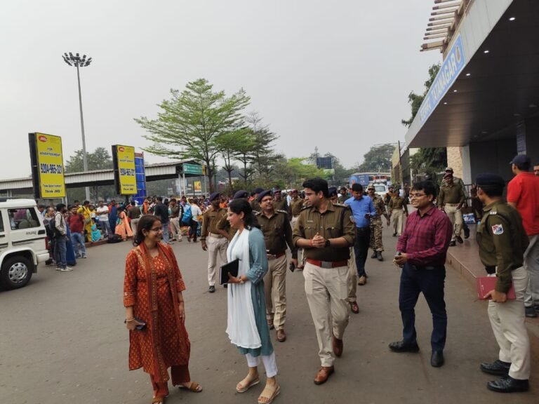 महाकुंभ को लेकर टाटानगर स्टेशन में सुरक्षा कड़ी, भीड़ पर रहेगी नजर