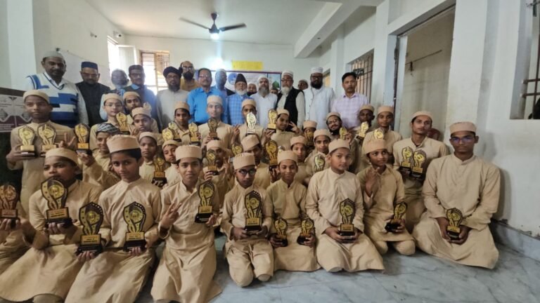 डारेन अकेडमी में वार्षिक पुरस्कार समारोह का हुआ आयोजन…