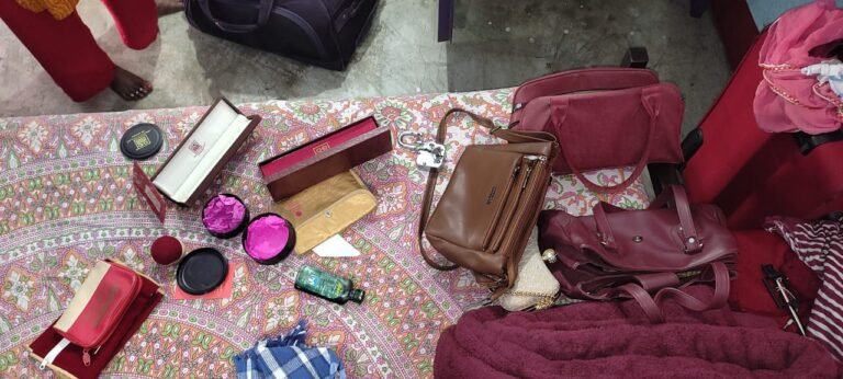 जमशेदपुर के मानगो मे हुई चोरी,शादी मे गया हुआ था पूरा परिवार…