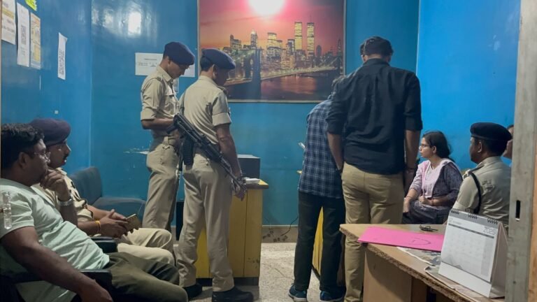 Breaking:जमशेदपुर के मानगो स्थित ओसम रिसोरसेस में SDM ने मारा छापा… जानें क्या है मामला