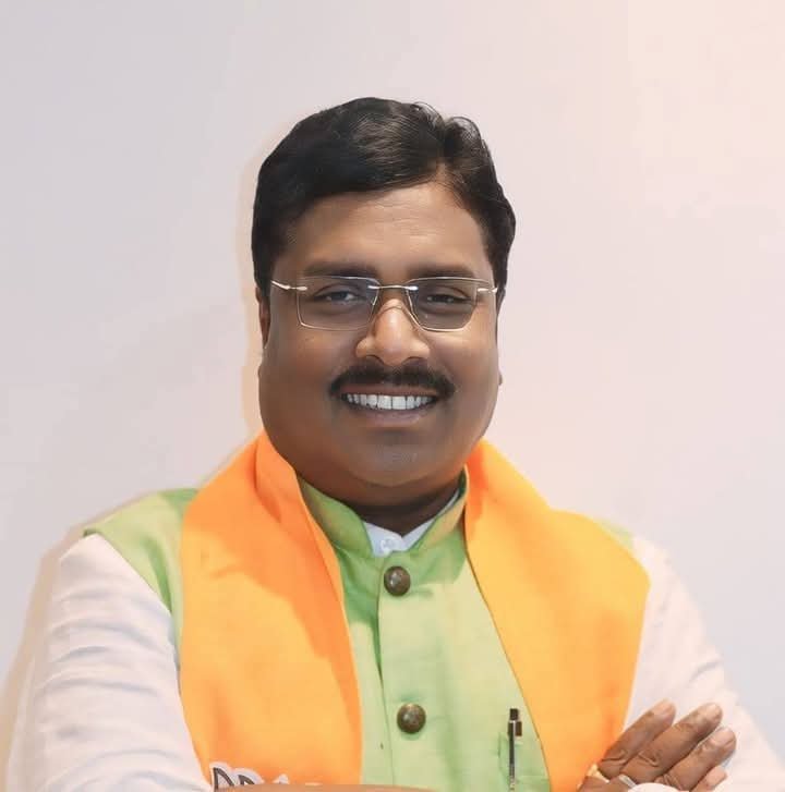 भाजपा पूर्व प्रदेश अध्यक्ष ताला मरांडी ने दिया इस्तीफा, थामा JMM का  दामन…