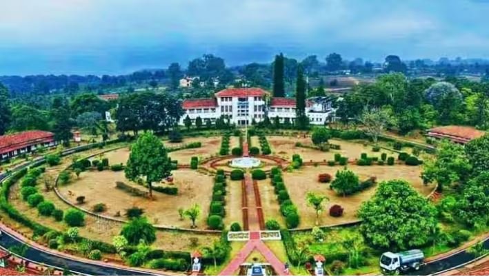 ग्लास ब्रिज से सजेगा नेतरहाट, बढ़ेगा पर्यटकों का आकर्षण…