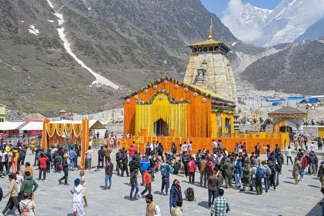 kedarnath dham kapat open today 1746151528209