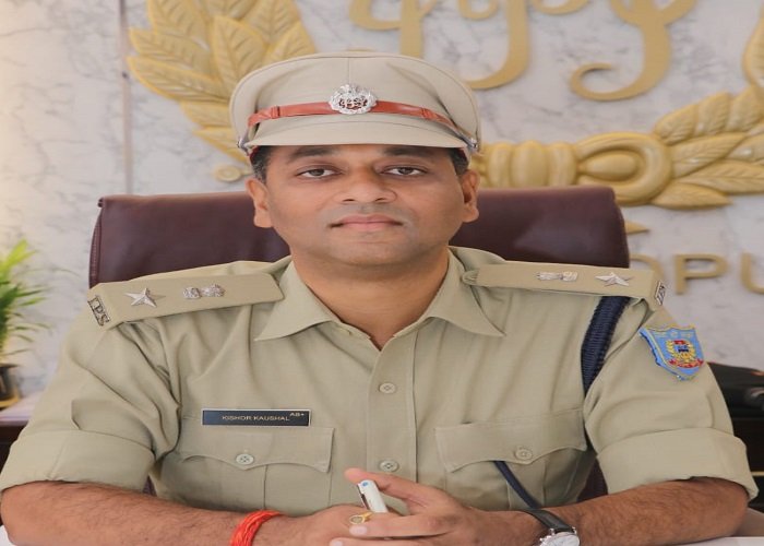जमशेदपुर SSP ने लिया बड़ा एक्शन, इन थाना प्रभारियों का किया तबादला…