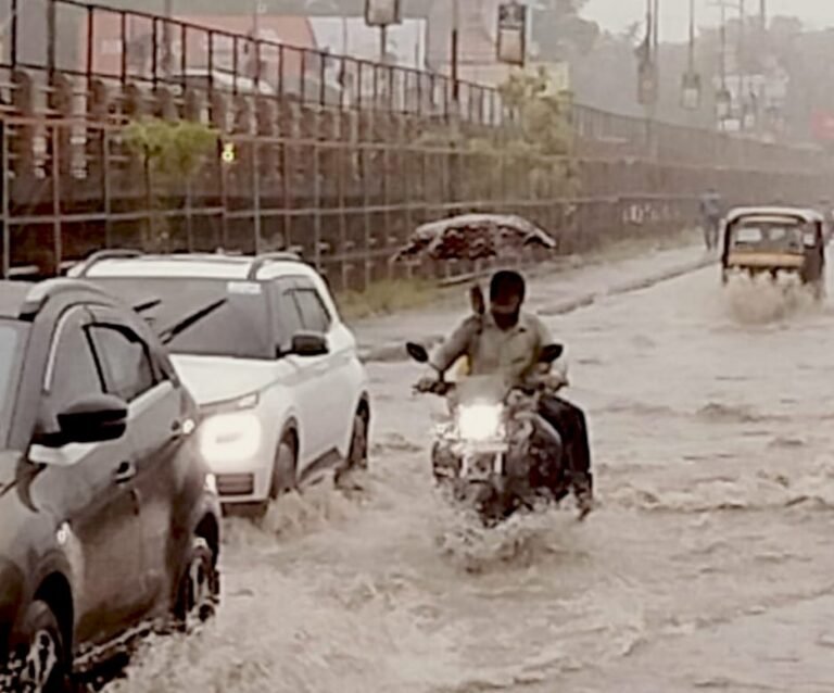 मॉनसून की जोरदार दस्तक से रांची-जमशेदपुर समेत कई जिले तरबतर, अगले 4 दिन भारी बारिश का अलर्ट…