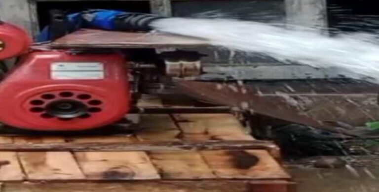 जमशेदपुर में बारिश से डूबा बागबेड़ा का वाटर प्लांट, 1140 घरों की जलापूर्ति ठप…