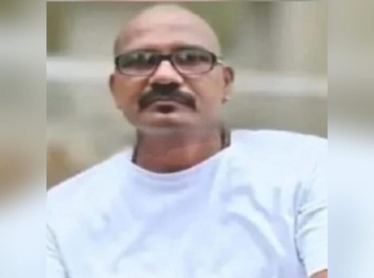 सरायकेला में सड़क हादसा: डीजल टैंकर ने स्कूटी सवार युवक को कुचला, मौके पर हुई मौत…