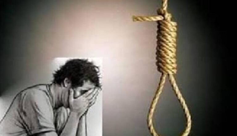 बीमारी से परेशान व्यक्ति ने की आत्महत्या, पंखे से लटकर दी जान…