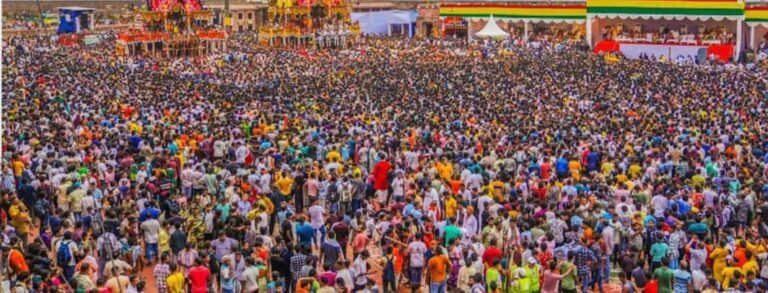 Puri Stampede : रथ यात्रा के दौरान तीन श्रद्धालुओं की मौत, 50 से अधिक घायल, डीसी-एसपी हटाए गए, दो अधिकारी सस्पेंड…