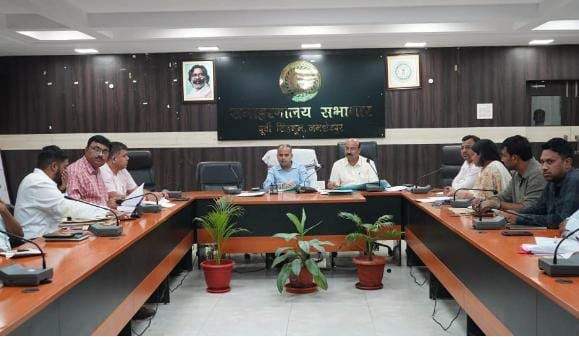 DC ने दिए निर्देश, भूमि अधिग्रहण और मुआवजा कार्य में लाई जाए तेजी