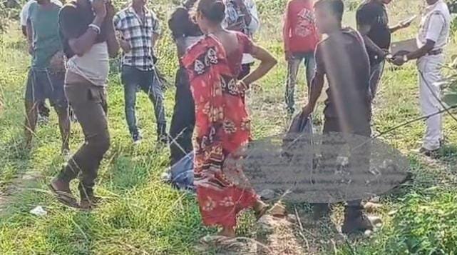 सरायकेला के मैदान में मिला अधेड़ का शव, परिजनों को हत्या की आशंका…