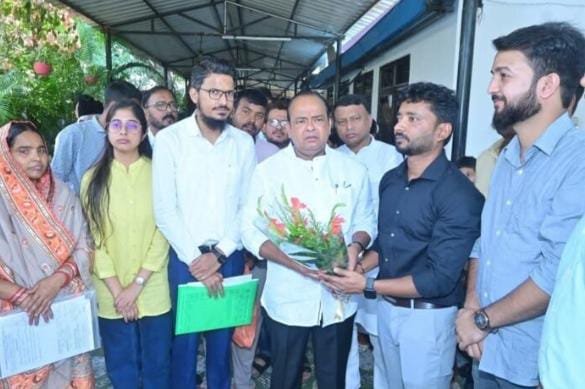 MGM के जूनियर डॉक्टरों ने वजीफे में बढ़ोतरी की उठाई मांग, सरकार को सौंपा ज्ञापन