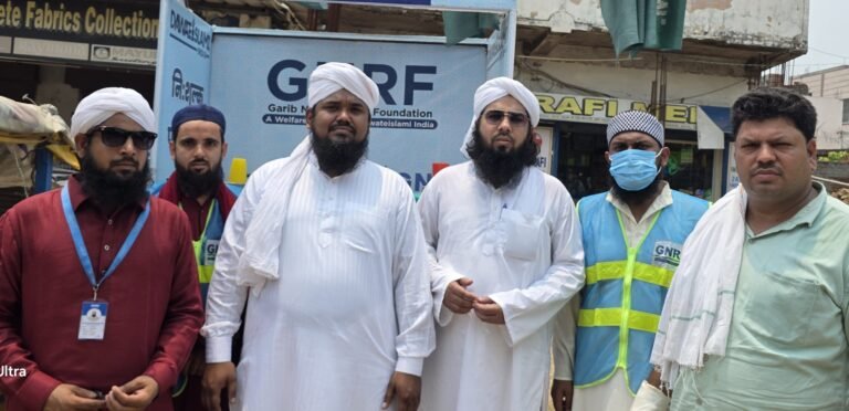 गरिब नवाज रिलीफ फाउंडेशन ने कपाली टीओपी चौक में लगाया मुफ्त पेयजल स्टॉल..