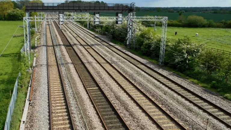 दक्षिण पूर्व रेलवे को मिली 12 नई रेल लाइनों की मंजूरी, 5 स्पेशल प्रोजेक्ट, 2028-30 तक पूरा होगा काम…