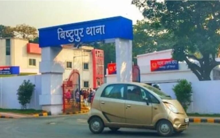 Jamshedpur: धतकीडीह में चाय दुकान पर भिड़े दो पक्ष, जमकर हुई मारपीट, दोनों ओर से केस दर्ज…