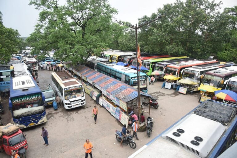 Jamshedpur: नये सिरे से होगी मानगो जेपी सेतु बस स्टैंड की बंदोबस्ती, टेंडर की राशि होगी कम…