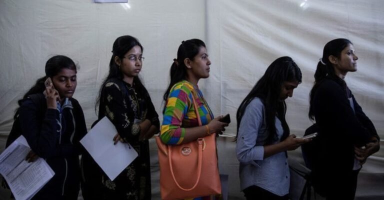 चुनाव से पहले बिहार सरकार का बड़ा कदम!!महिलाओं को अब 35% आरक्षण, युवाओं के लिए बनेगा आयोग…