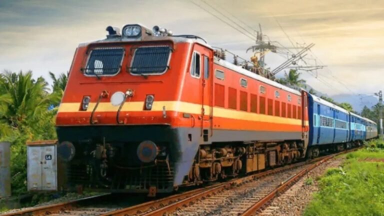 Indian Railway: शुरू होगी कोडरमा-तिलैया ट्रेनें, चार सुरंग और सात पुल से गुजरेगा नया रेलमार्ग…