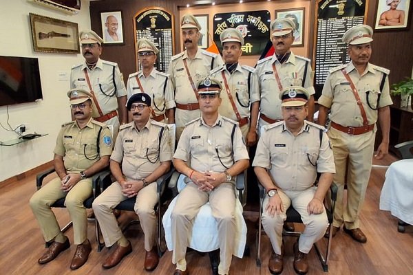 इंस्पेक्टर से बने डीएसपी, रांची के छह पुलिस अधिकारियों को आईजी ने लगाया बैच…