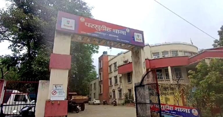 जमशेदपुर के परसुडीह में पुराने विवाद को लेकर दो पक्षों में जमकर मारपीट, दोनों ओर से केस दर्ज…