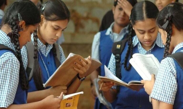 छात्रों के आंदोलन का असर: झारखंड में अब अंगीभूत कॉलेजों में भी हो सकेगी 12वीं की पढ़ाई, सरकार ने जारी की अधिसूचना…