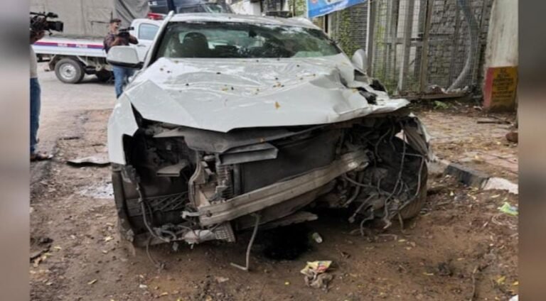 दिल्ली में दर्दनाक हादसा: शराब के नशे में धुत ऑडी चालक ने फुटपाथ पर सो रहे पांच लोगों को रौंदा…