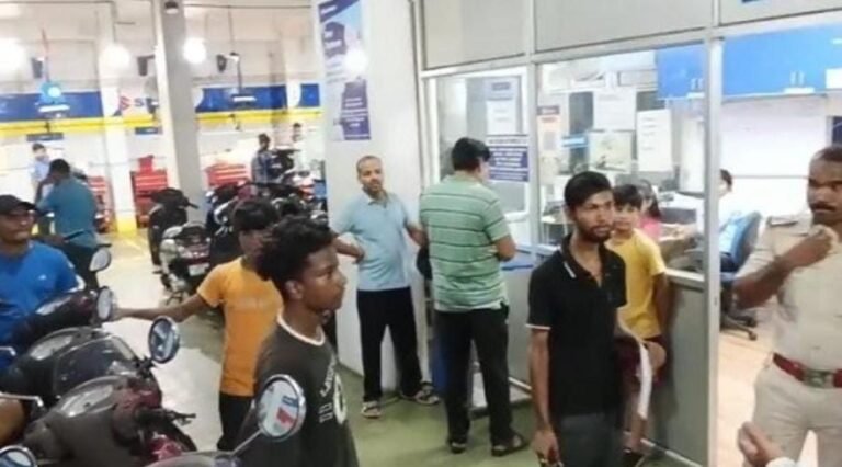 आदित्यपुर में बाल मजदूरी के खिलाफ अभियान, पांच बच्चे रेस्क्यू, दुकानदारों पर होगी कार्रवाई…