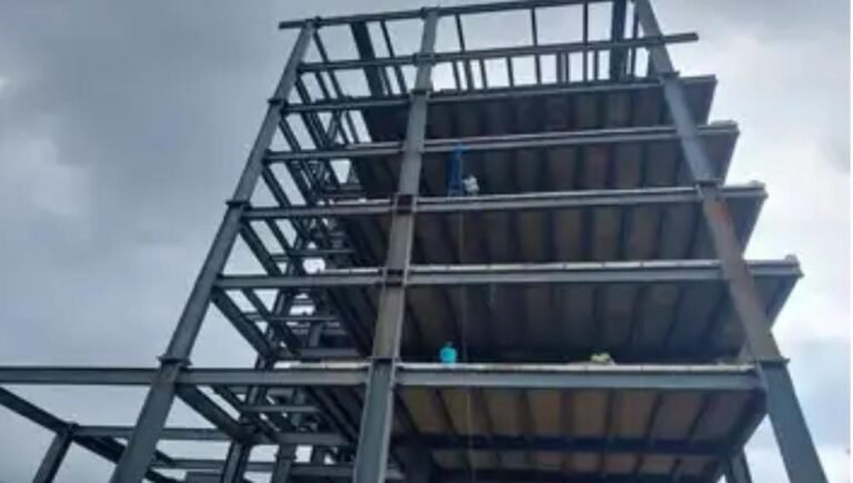 झारखंड में बन रही है एक अनोखी इमारत!! न ईंट, न बालू, सिर्फ लोहे से तैयार हो रहा है चार सितारा होटल…