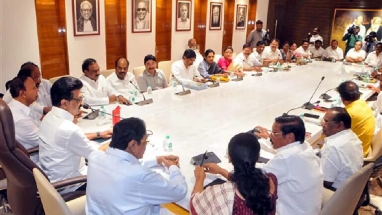 संसद के मानसून सत्र से पहले सर्वदलीय बैठक में गरमागरमी, विपक्ष ने सरकार को चार अहम मुद्दों पर घेरा…