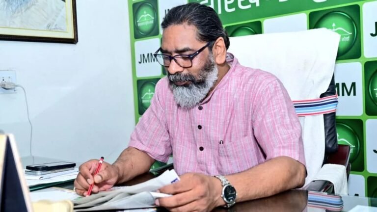 हेमंत सरकार की बढ़ेगी मुश्किलें : कुड़मी समाज ने पेसा कानून में बाईसी प्रथा शामिल करने की मांग की, दी आंदोलन की चेतावनी…