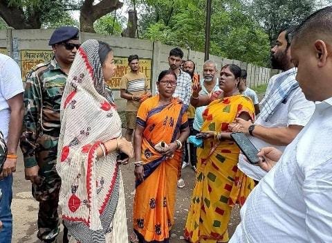 जमशेदपुर की विधायिका पूर्णिमा साहू का बर्मामाइंस दौरा, विकास कार्यों का लिया जायजा, अवैध पार्किंग पर जताई नाराजगी…