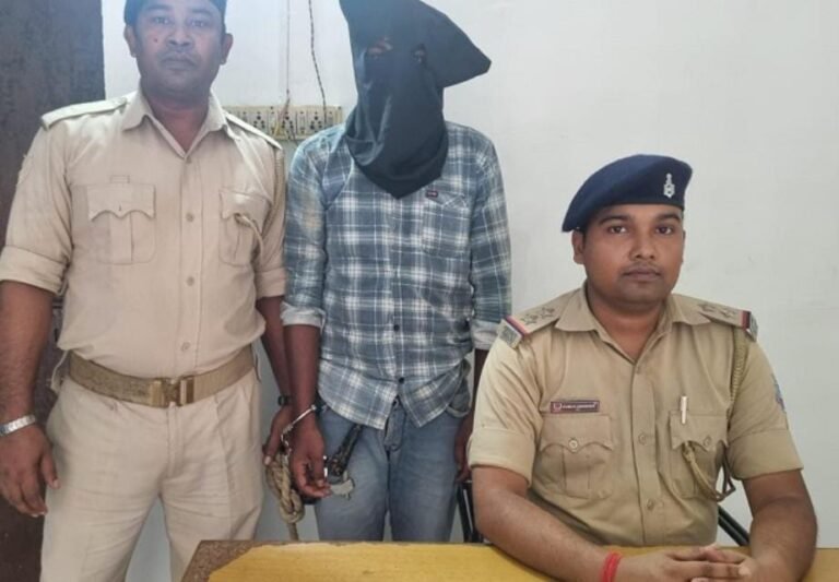 जमशेदपुर पुलिस की कार्रवाई: उलीडीह से चोरी हुई बाइक बोड़ाम से बरामद, एक आरोपी गिरफ्तार…